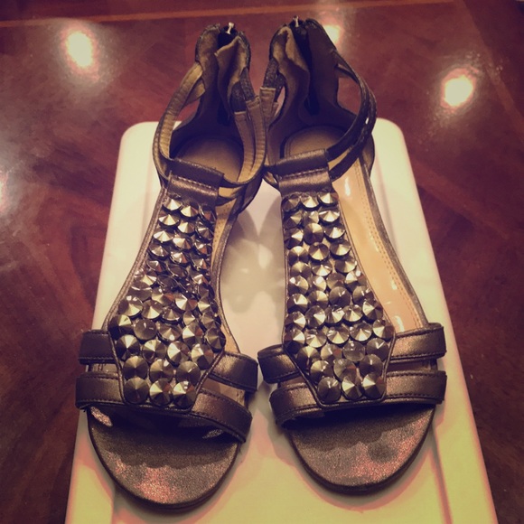 Enzo Angiolini Shoes - Enzo Angiolini metallic silver studded sandals- 7